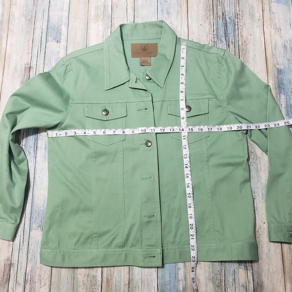 Great Northwest Green Jacket! - Picture 3 of 12